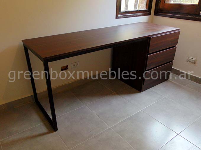 Escritorio con cajonera