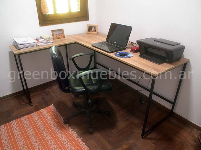 Escritorio en L